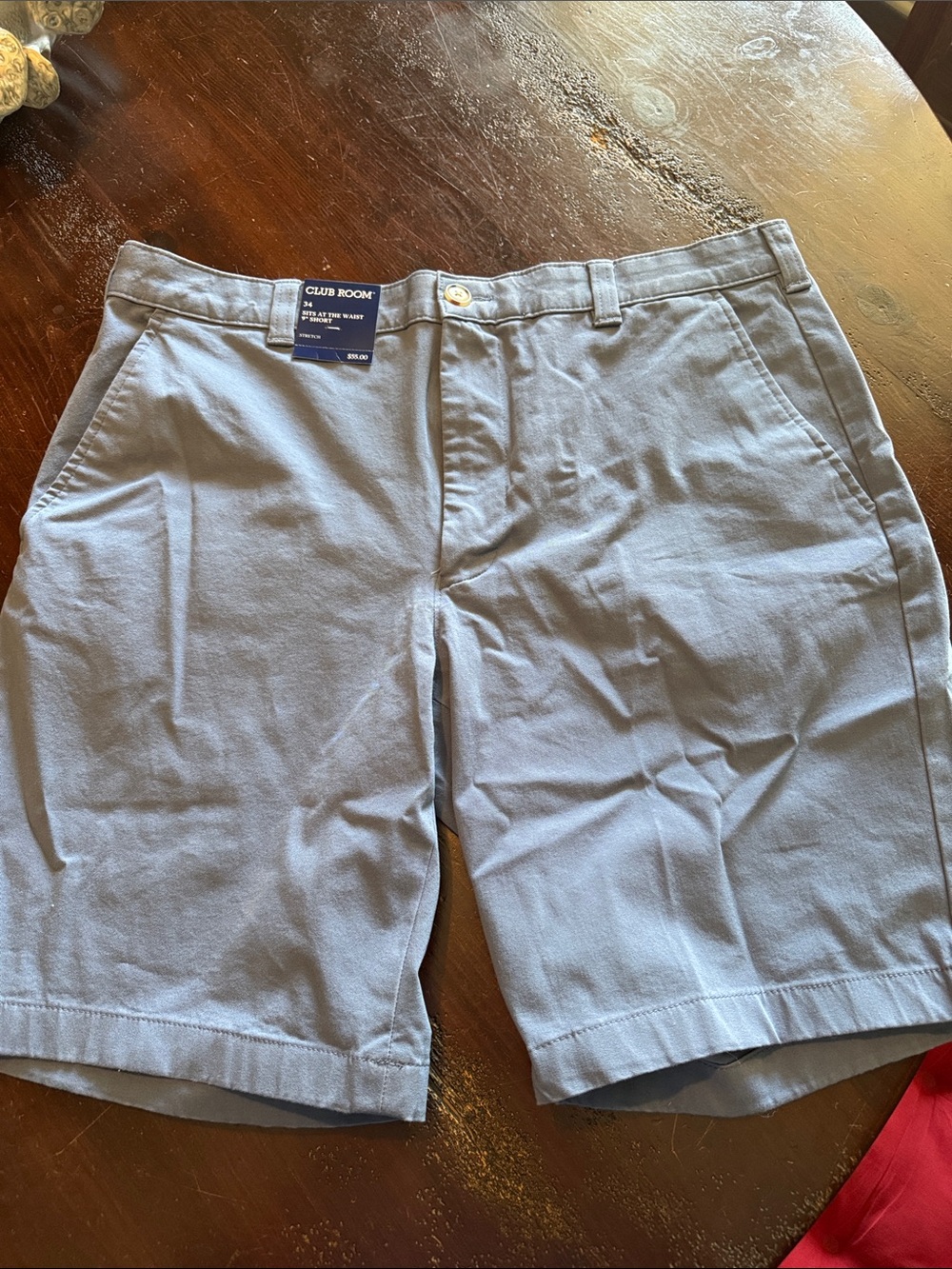 NWT Men's Regular-Fit 9" 4-Way Stretch Shorts - size 34